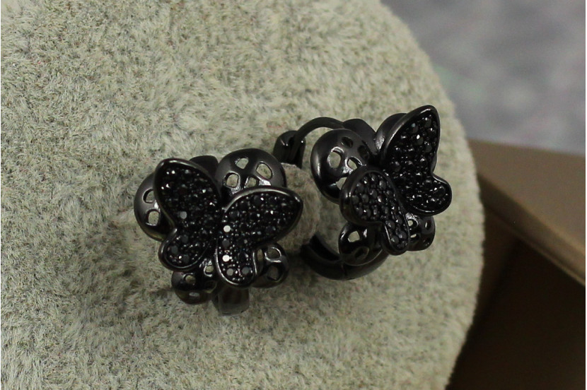 Сережки Xuping Jewelry метелик на квітці 1.4 см блек ган