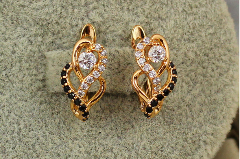 Сережки Xuping Jewelry світанок 1.5 см золотисті