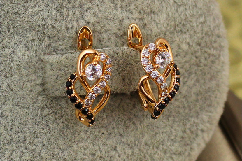 Сережки Xuping Jewelry світанок 1.5 см золотисті