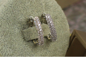 Сережки Xuping Jewelry три доріжки з фіанітів 1.9 см сріблясті