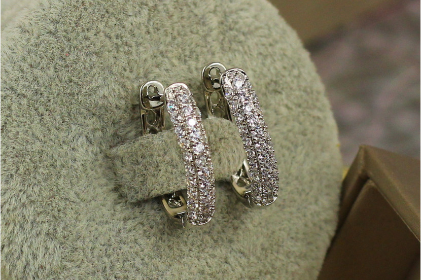 Сережки Xuping Jewelry три доріжки з фіанітів 1.9 см сріблясті