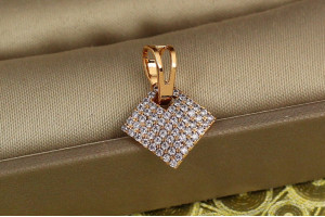 Кулон Xuping Jewelry румба 1.4 см золотистий