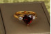 Кільце Xuping Jewelry серце з червоним каменем і краплями з боків р 19 золотисте