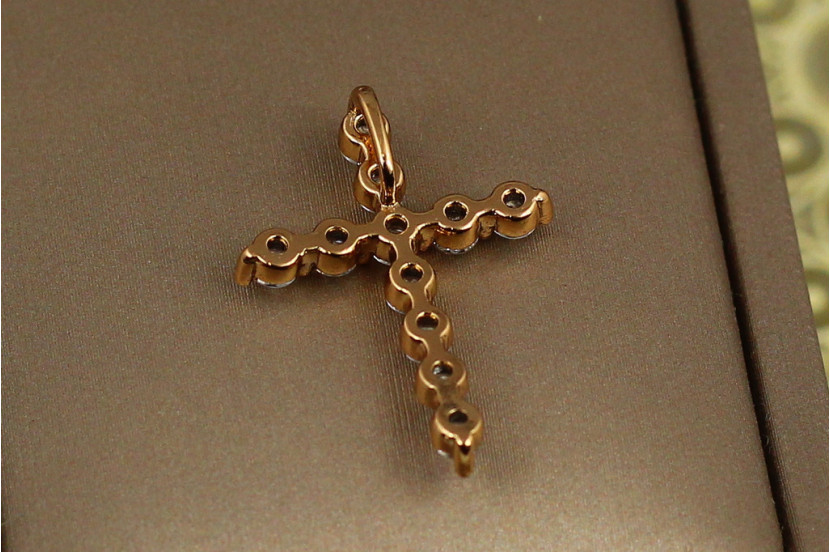 Хрестик Xuping Jewelry для тонкого ланцюга з великими фіанітами 2,4 см золотистий