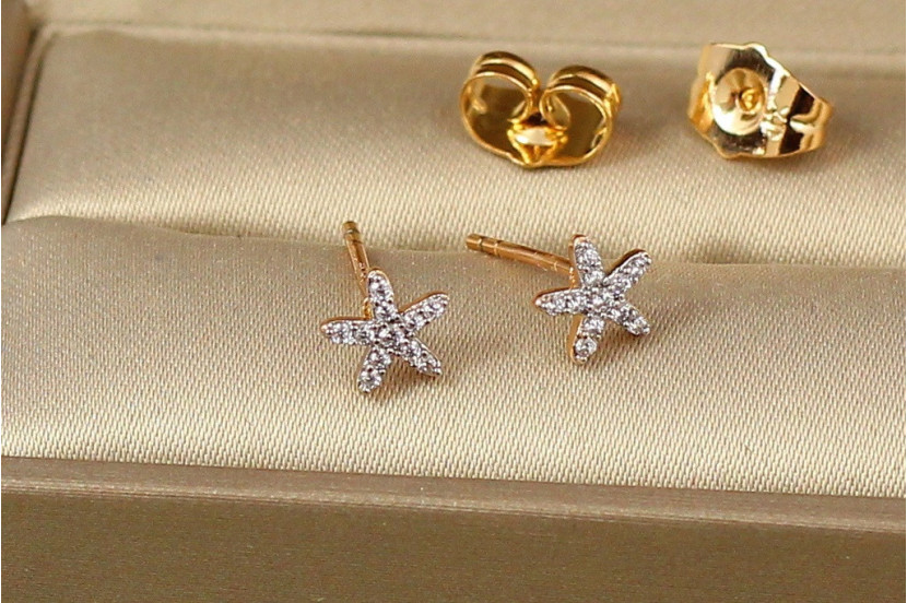 Сережки гвоздики Xuping Jewelry п'ять пелюсток із родістю 6 мм золотисті