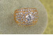 Кільце Xuping Jewelry бочечка з камінням р 19 золотисте