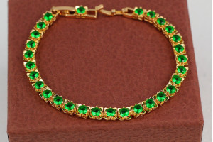 Браслет Xuping Jewelry із зеленими каміннями по всій длині 21,5 см 5 мм золотистий