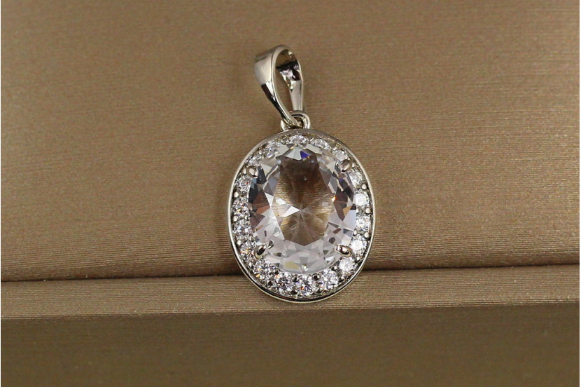 Кулон Xuping Jewelry малинки білий камінь 1.7 см сріблястий
