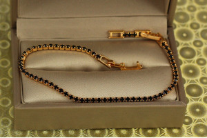 Браслет Xuping Jewelry доріжка із чорних фіанітів 21 см 2 мм золотистий