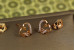 Сережки гвоздики Xuping Jewelry сердечко з нескінченністю 9 мм золотисті