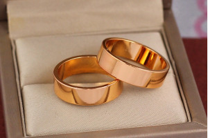 Обручка Xuping Jewelry американка 6 мм р 20 золотиста