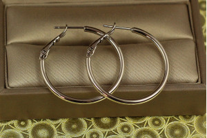 Сережки кільця Xuping Jewelry гладкі 3 см сріблясті