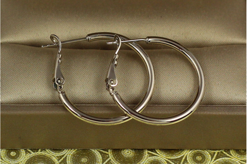 Сережки кільця Xuping Jewelry гладкі 2,5 см сріблясті